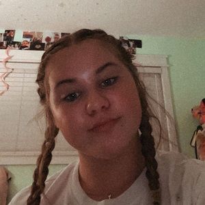 Meet your Posher, Brinley